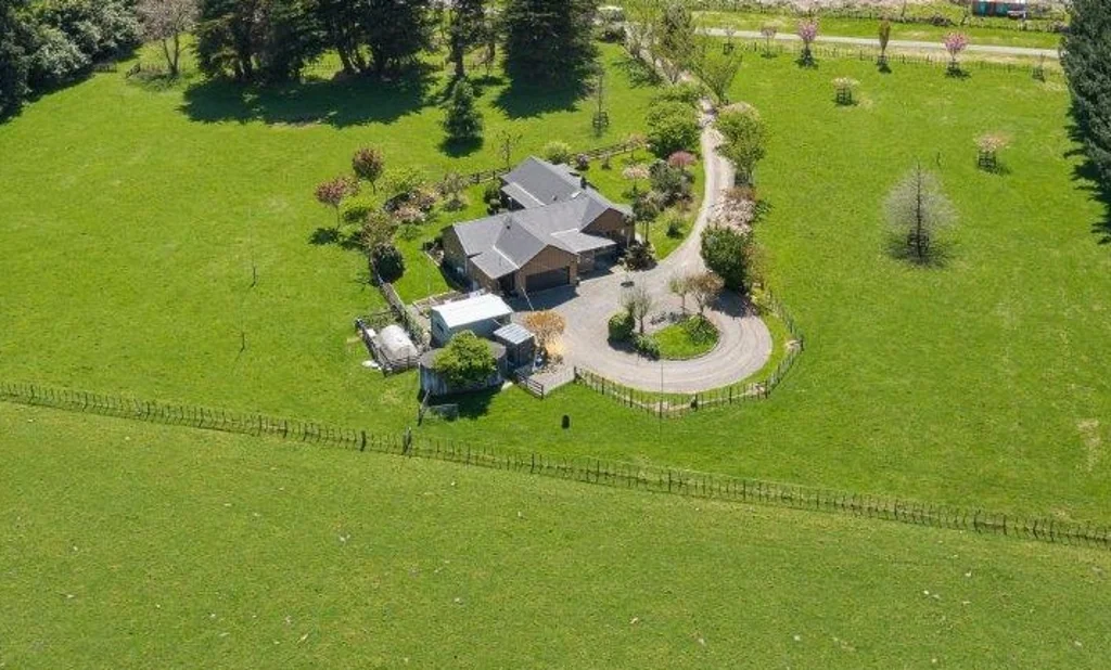 Pohangina 4침실 Pohangina Valley Retreat