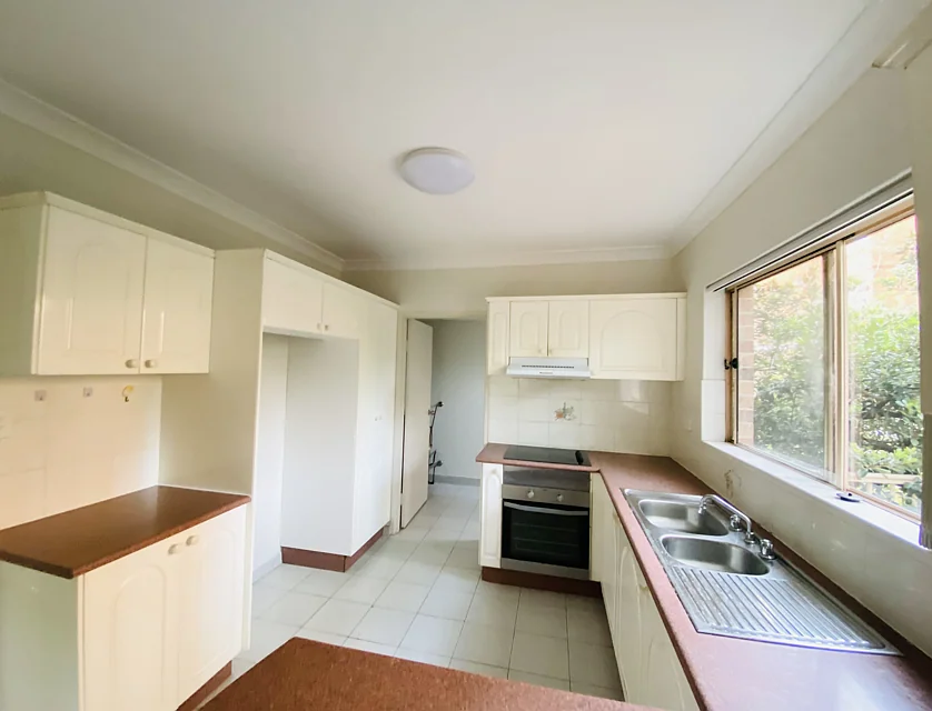3/22-24 Hampton Court Road, Carlton, St George, 2 غرف, 1 حمامات, Apartment