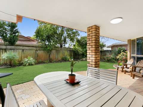 FAMILY HOME IN GREAT LOCATION !