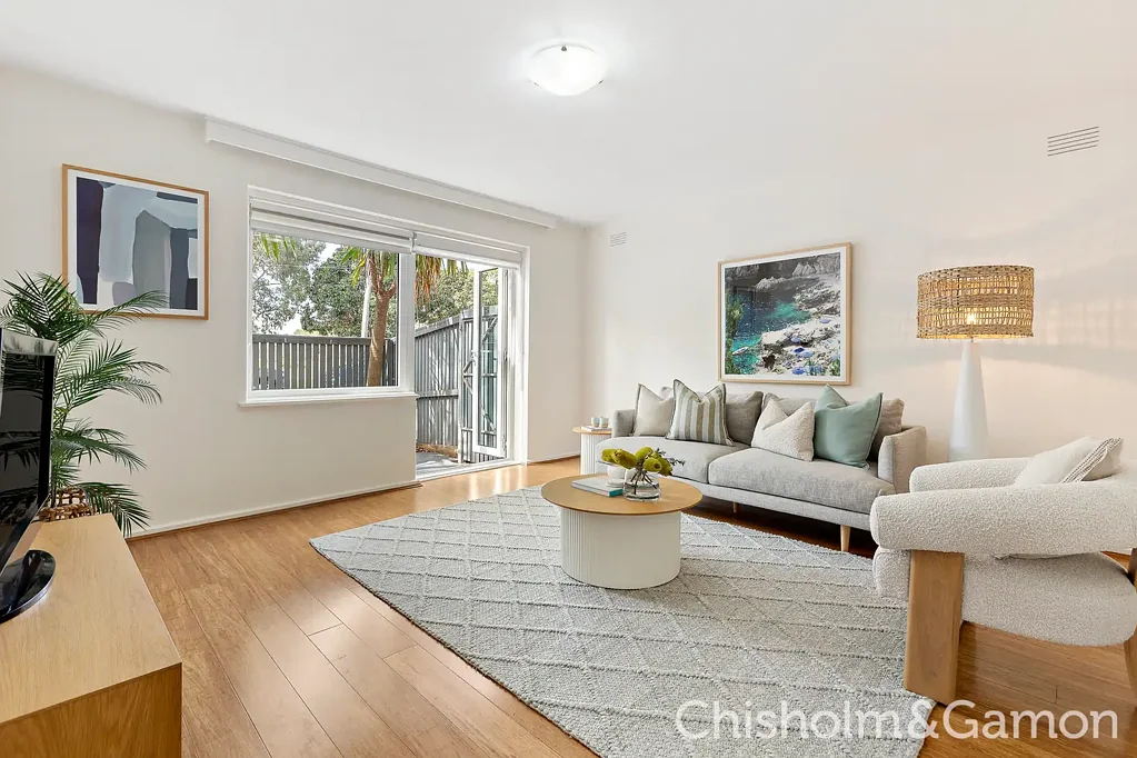 2/457 St Kilda Street, Elwood, VIC 3184