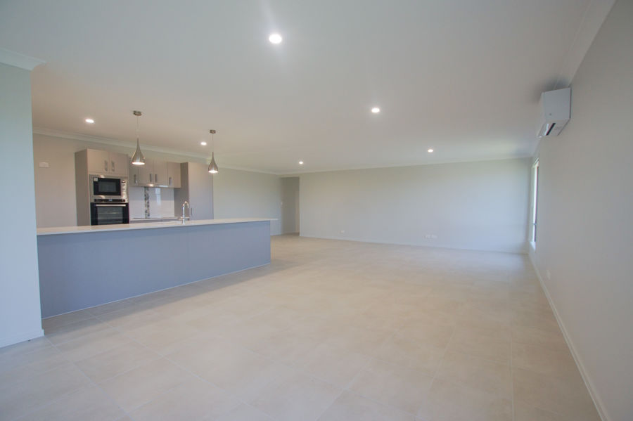 3 SKYLINE CL, NORTH MACKSVILLE NSW 2447, 0 habitaciones, 0 baños, House