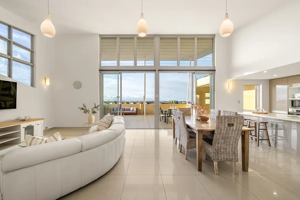 39/83 Marine Parade, Redcliffe, QLD 4020