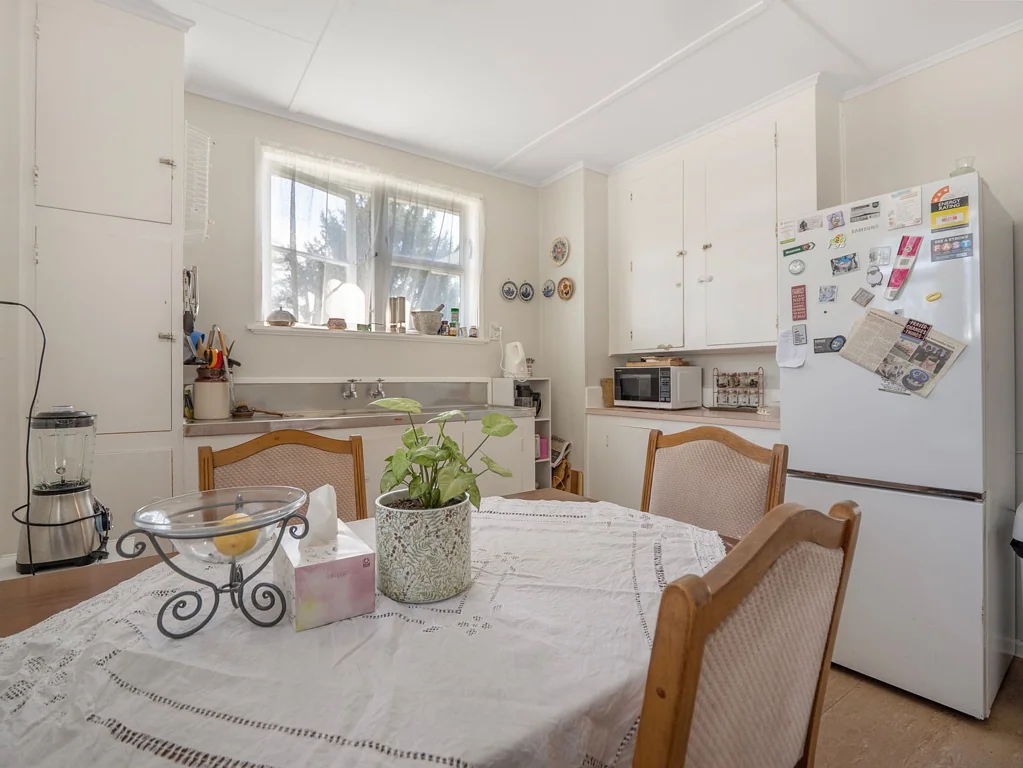 Huntly 2房  Invest Your Way – One or Both Available