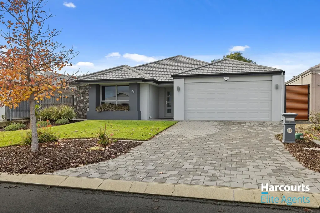 Wellard 4 Bedroom UNDER CONTRACT by Nola Tully