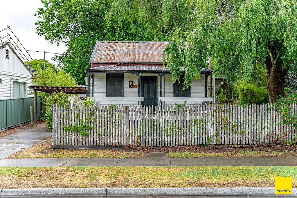55 Thunder Street, North Bendigo, VIC 3550