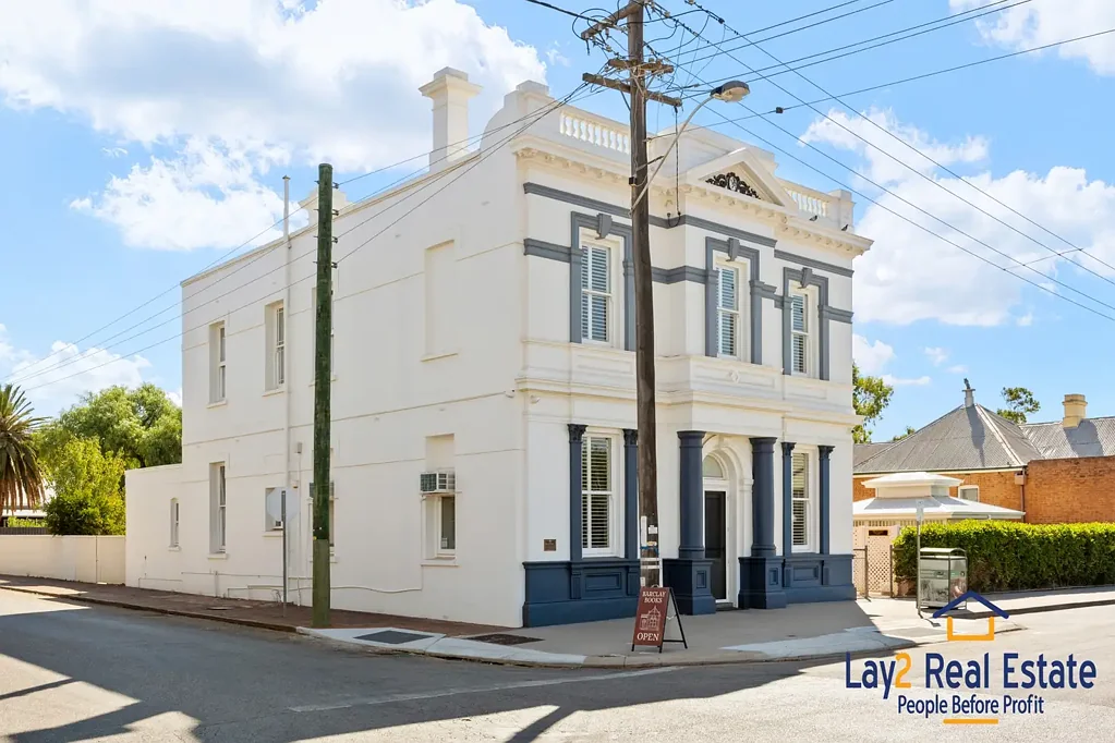 147 Avon Terrace, York, WA 6302