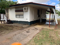 150 Mills, Moranbah