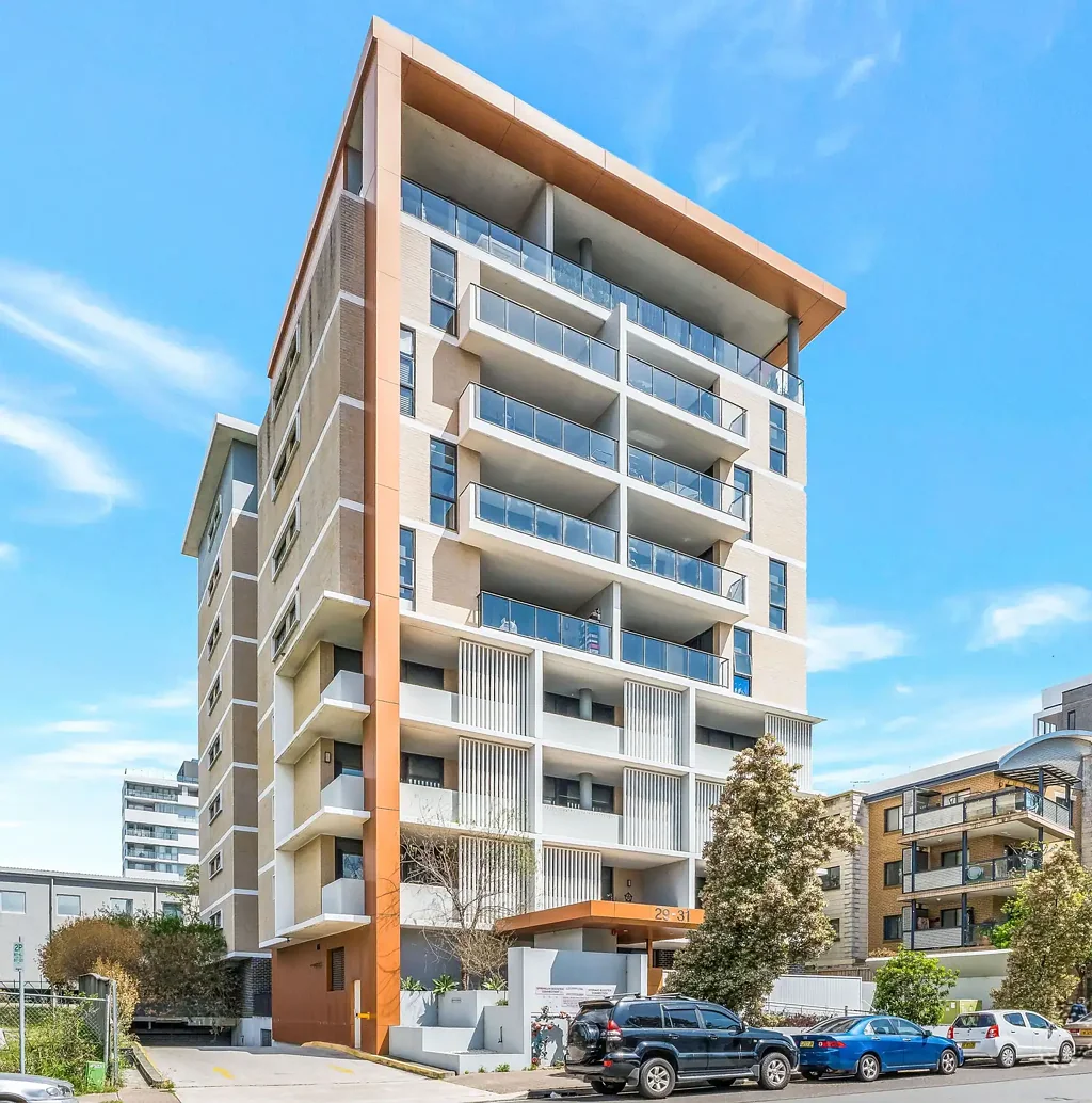 Liverpool 1Phòng ngủ Modern First Floor Apartment in a Near-New Complex with Premium Finishes