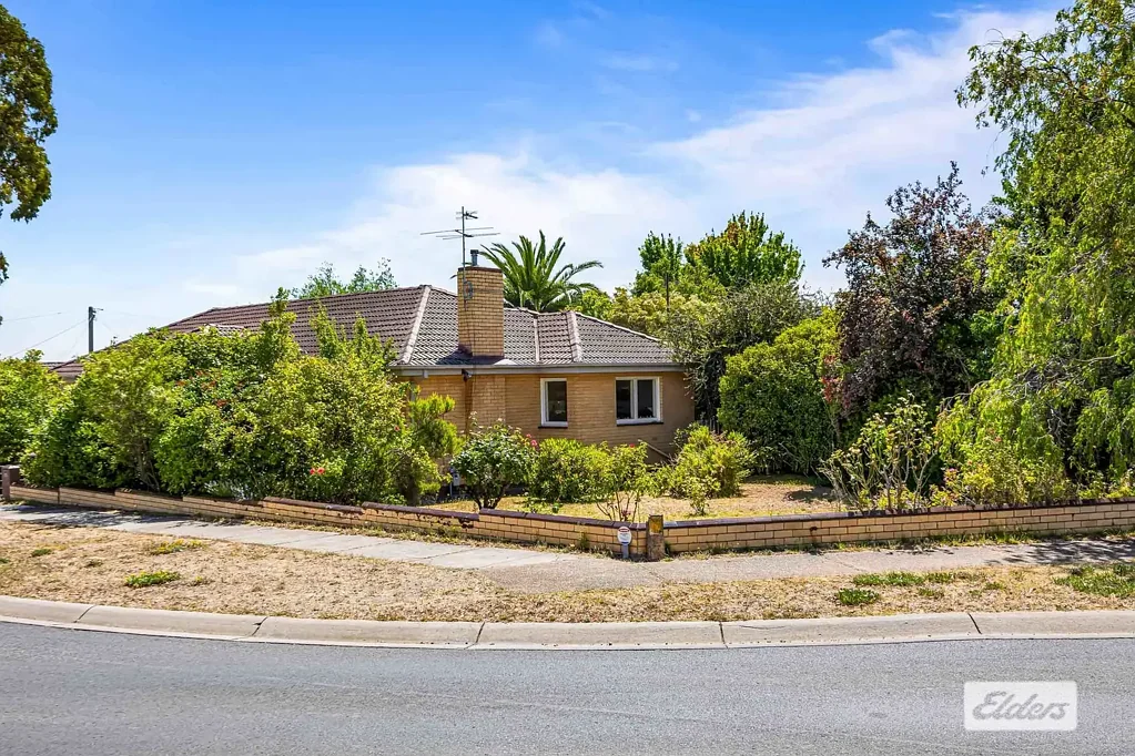 42 Banfield Street, Ararat, VIC 3377