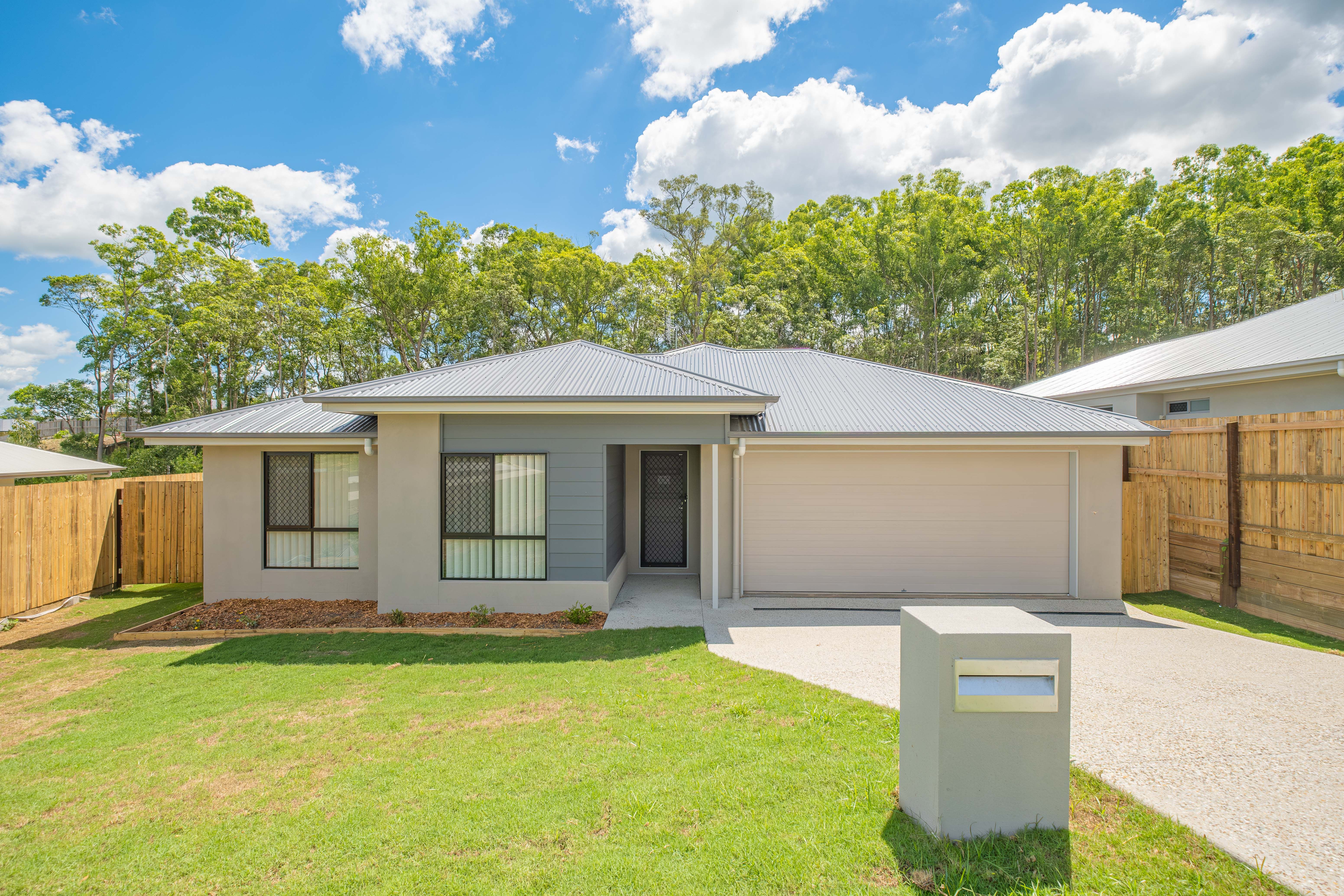 16 OLIVE TREE CH, VICTORY HEIGHTS QLD 4570, 0部屋, 0バスルーム, House