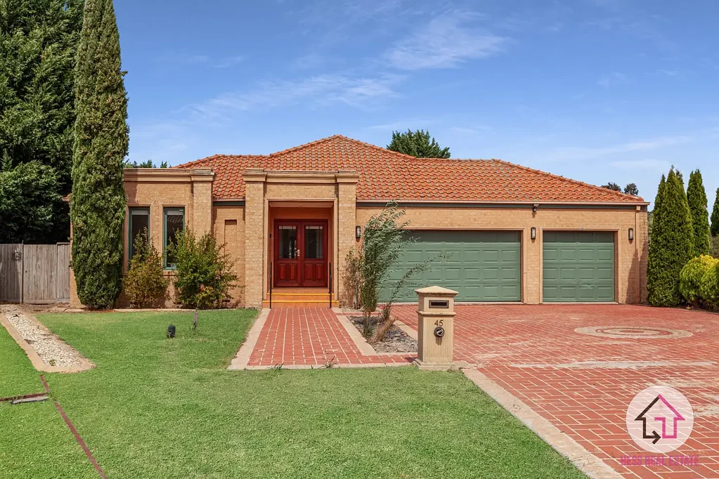 Wallan 5 Bedroom Big and Beautiful on 1702 sqm. approx.