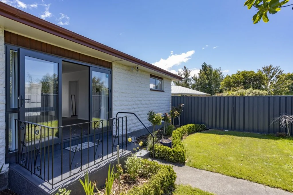 Amberley 2房  Fall in Love with Easy Living in Amberley