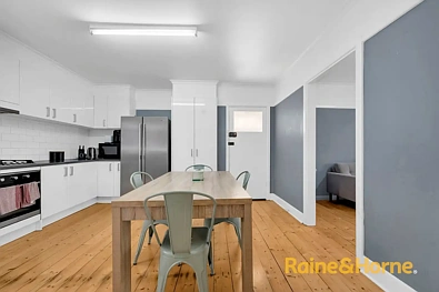 4 Labilliere Street, Maddingley, VIC 3340, 3 phòng ngủ, 1 phòng tắm, House