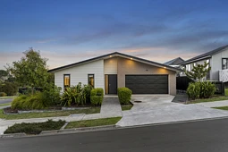 2 Joseph Kokich Avenue, Swanson