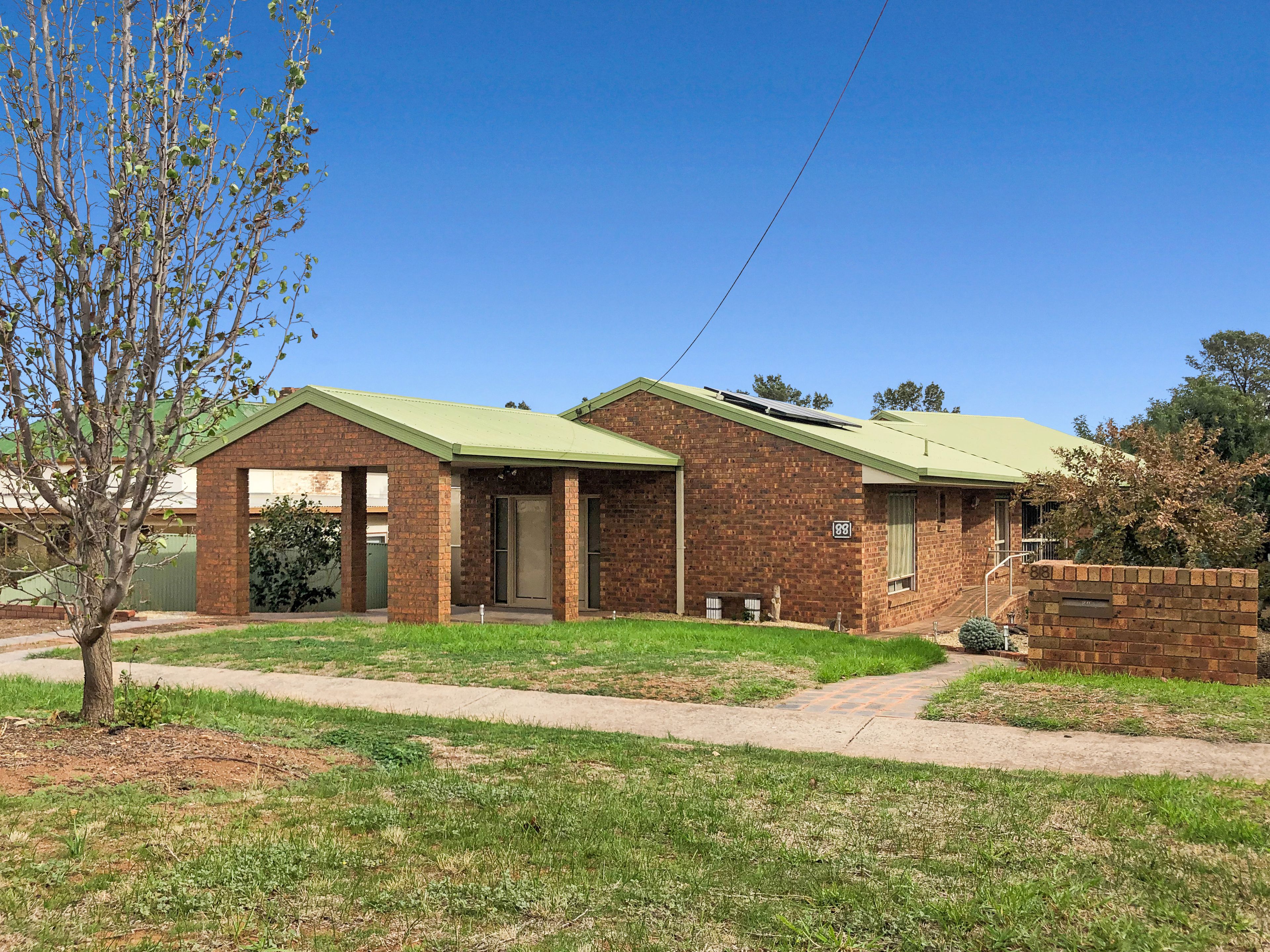 88 MIRROOL ST, COOLAMON NSW 2701, 0房, 0浴, House