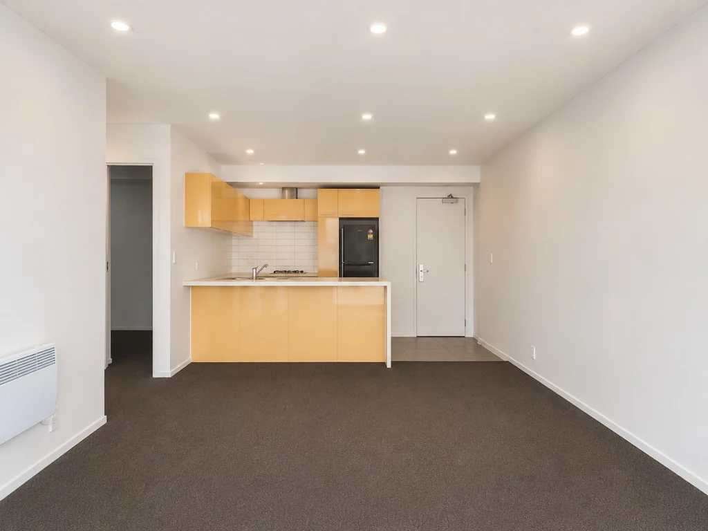 AUCKLAND CENTRAL -  Upper Queen Street 2 bedroom 2 bathrooms One Carpark