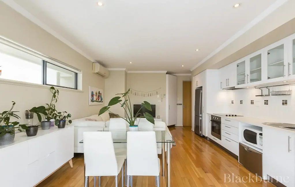 Stylish Furnished Apartment in a Convenient West Perth Location