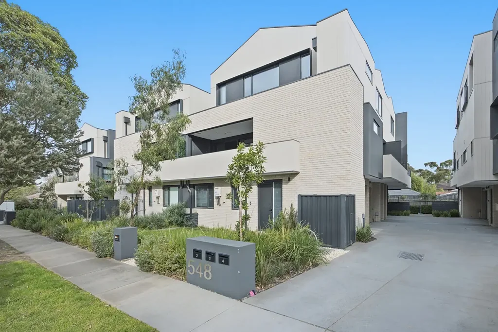Modern Three-Level Living with Dual Ensuites & Balcony Entertaining