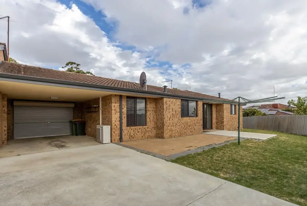 Spearwood 3房  Elevated Living, Sunset Views & Exceptional Outdoor Space