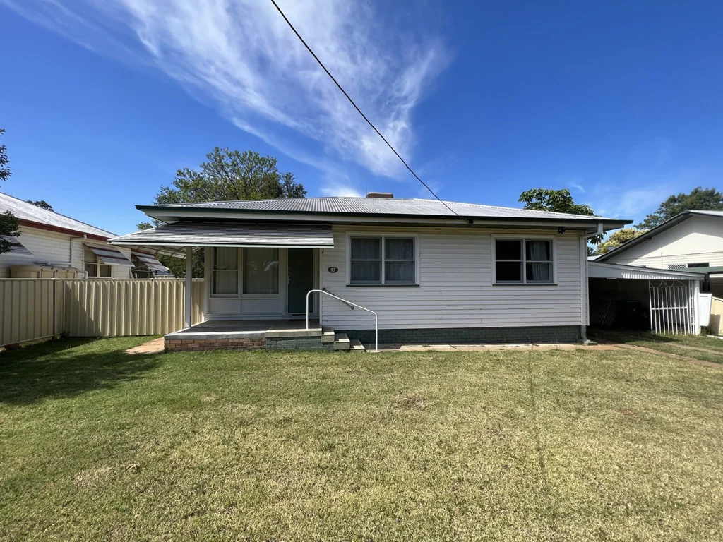 Gunnedah 3房  IDEAL LOCATION AND QUALITY HOME