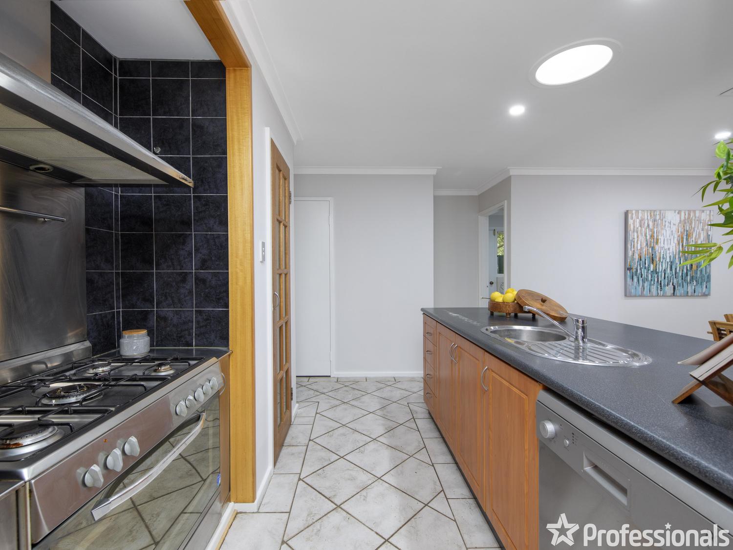 10 MALLEE WAY, FORRESTFIELD WA 6058, 0 Schlafzimmer, 0 Badezimmer, House