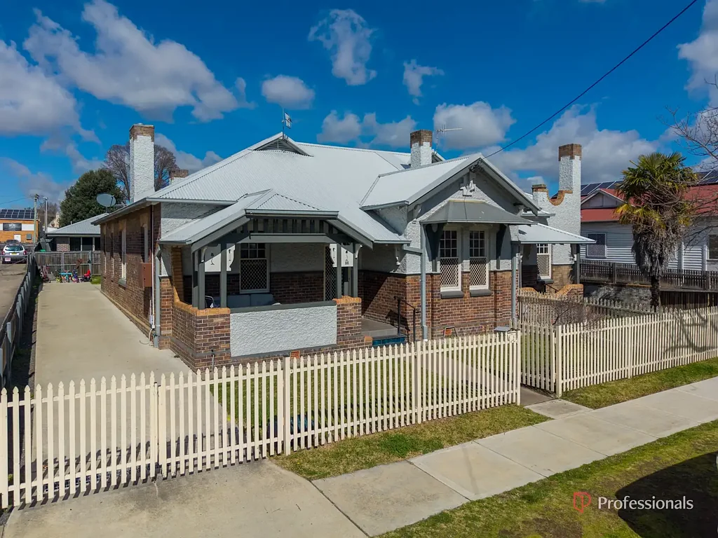 Armidale 6 Slaapkamer Federation Charm Meets Dual Income Potential