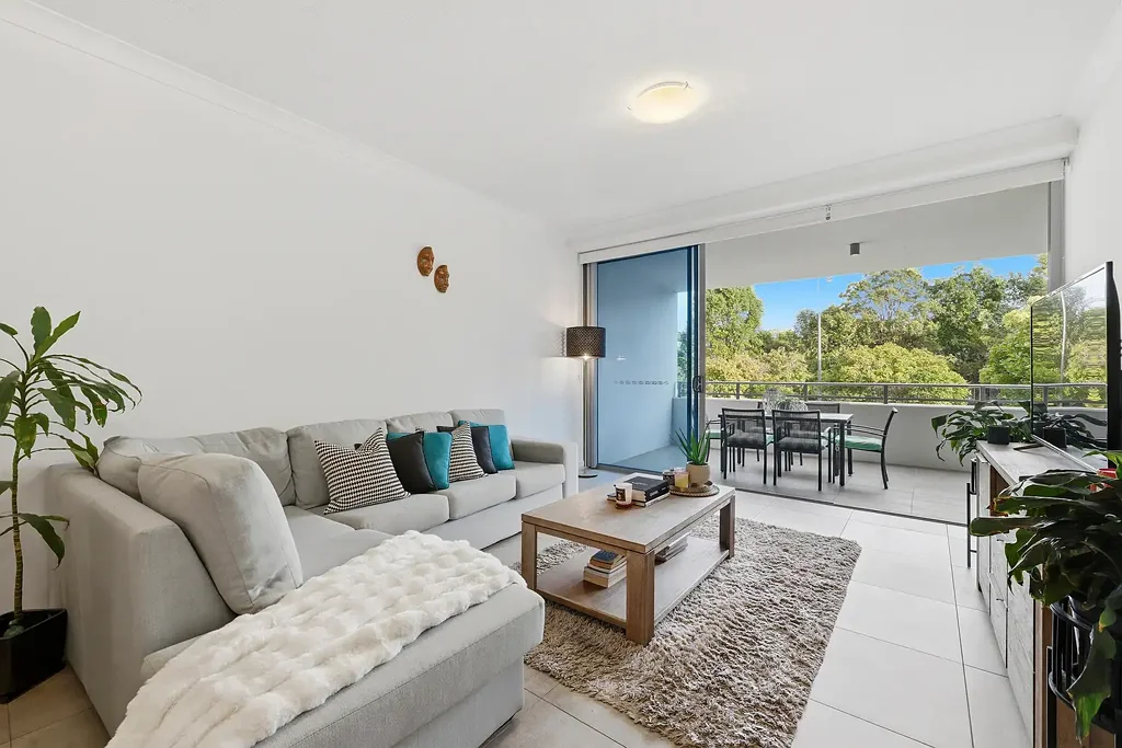 3118/397 Christine Avenue, Varsity Lakes, QLD 4227