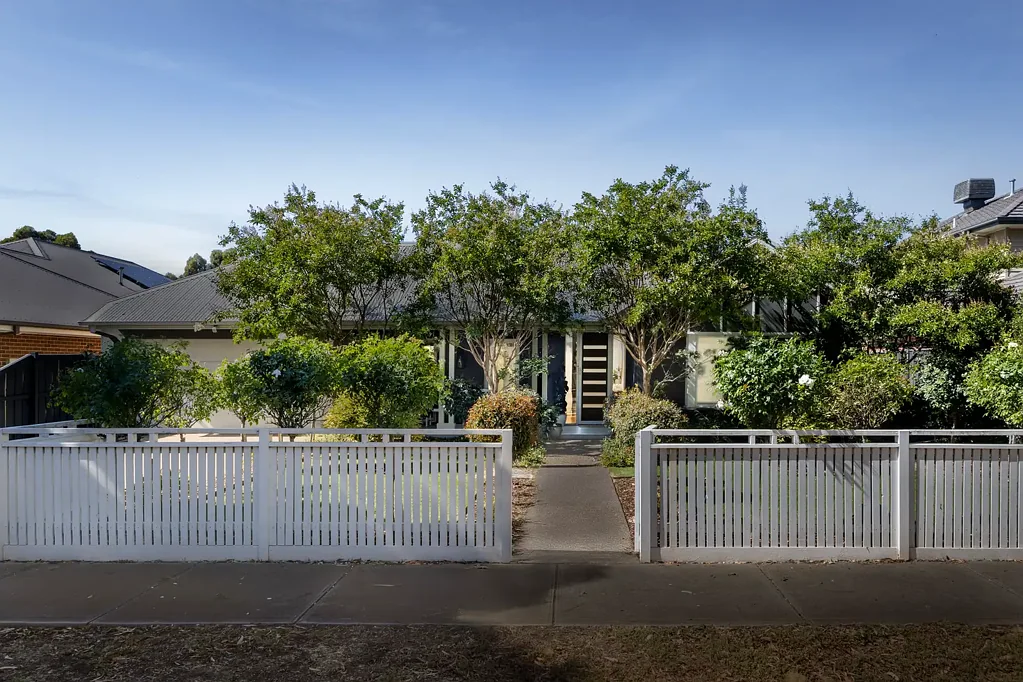 18 Walhalla Drive, Eynesbury, VIC 3338