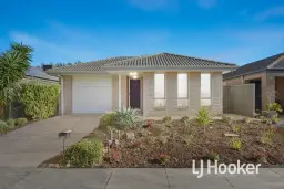 85 Broad Oak Drive, Cranbourne East