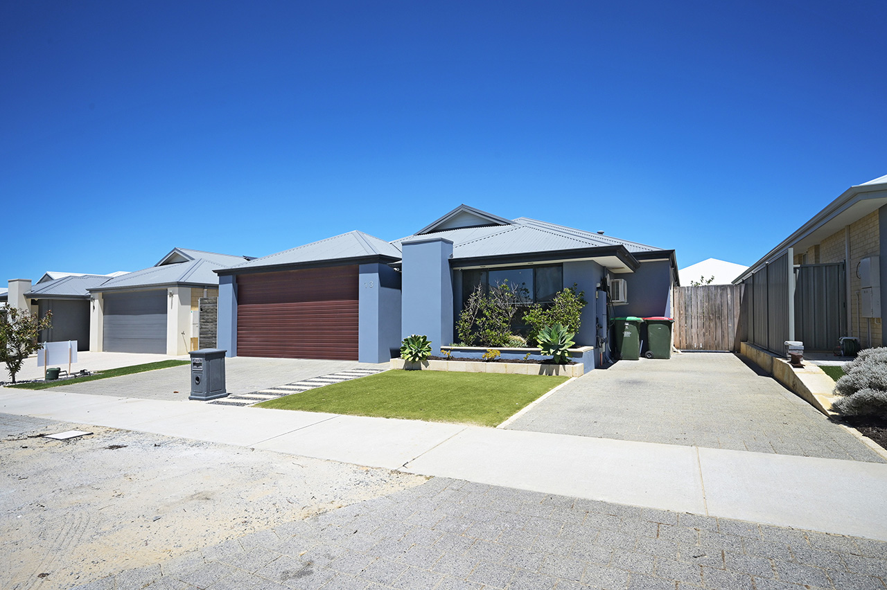 13 BEWDLEY WAY, ALKIMOS WA 6038, 0 Bedrooms, 0 Bathrooms, House