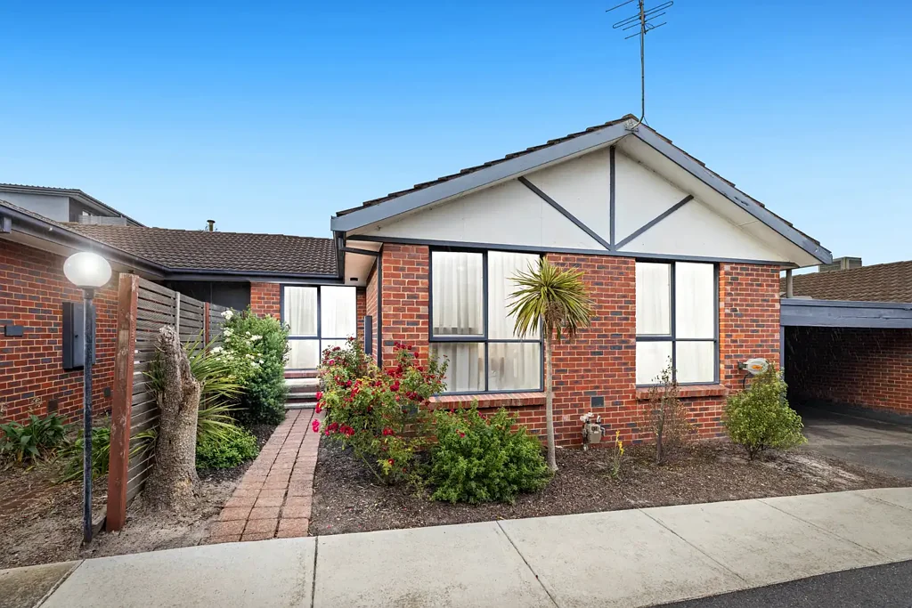 2/160 Nepean Highway, Seaford, VIC 3198