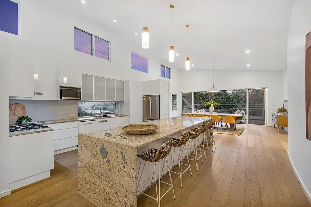 Port Macquarie 5房  Coastal Luxury Opposite Lighthouse Beach