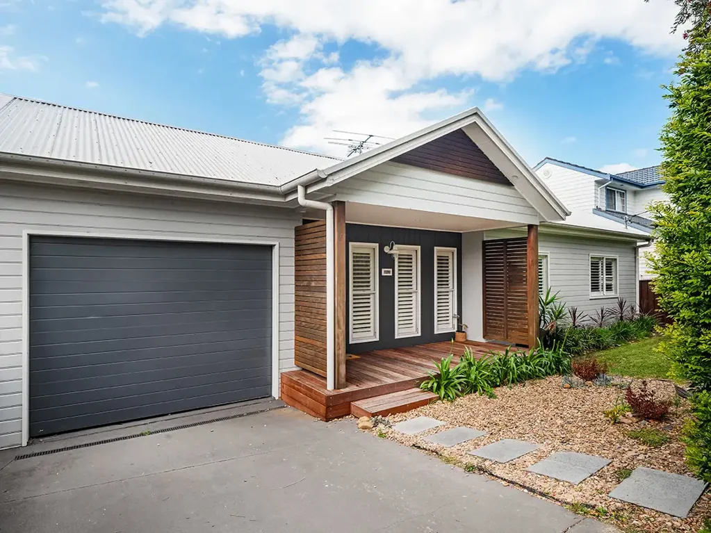 Spacious, Single Level Family Entertainer