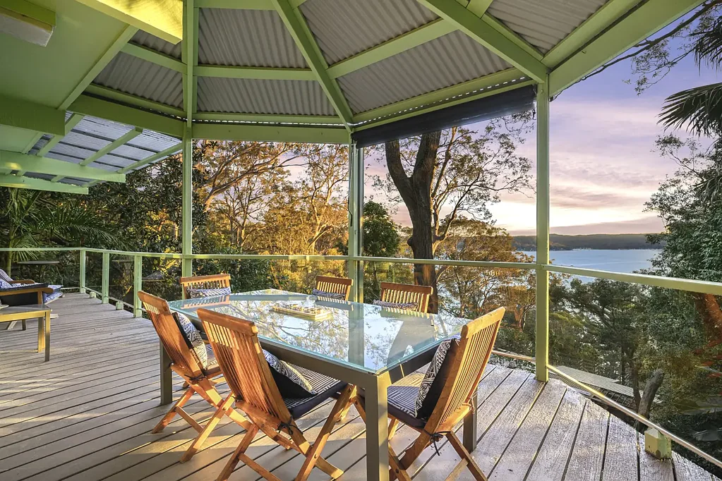 Avalon Beach 4 Bedroom Flexible living with beautiful Pittwater views