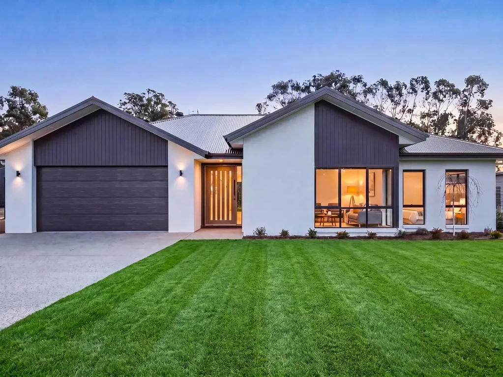 Mansfield 4Kwarto Brand new luxury home and big shed in peaceful, parkside location