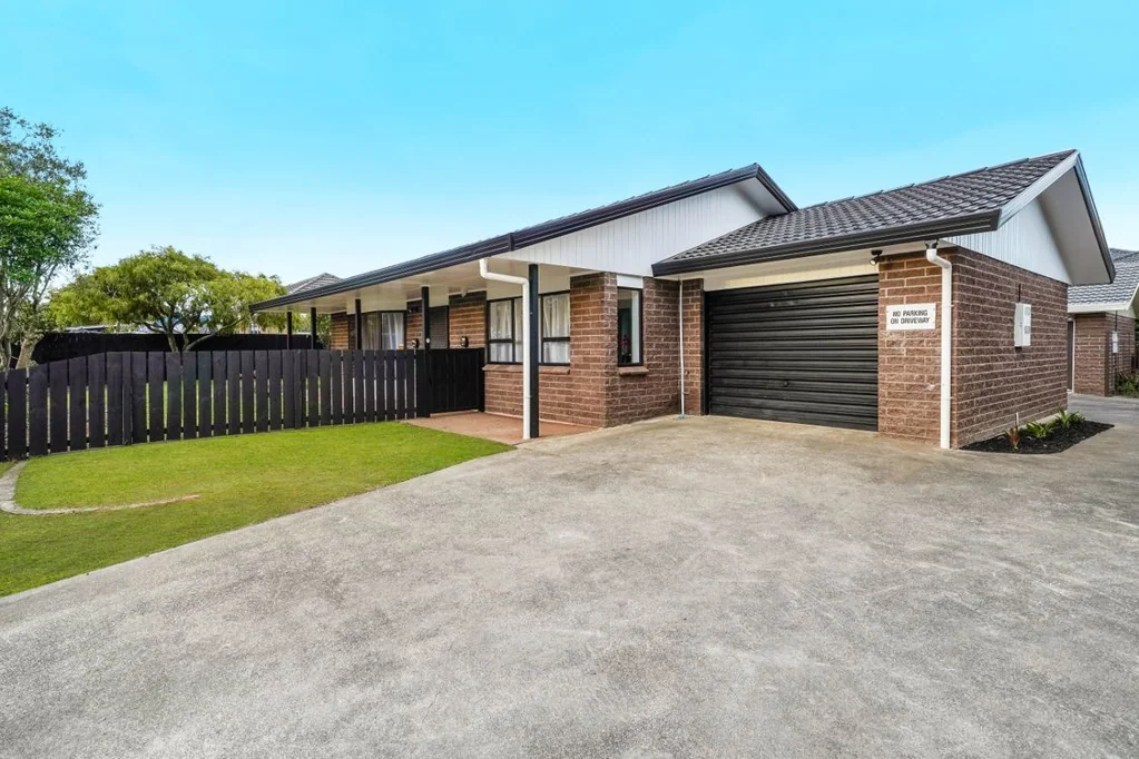 1/554 Weymouth Road, Weymouth, Manukau City, Auckland