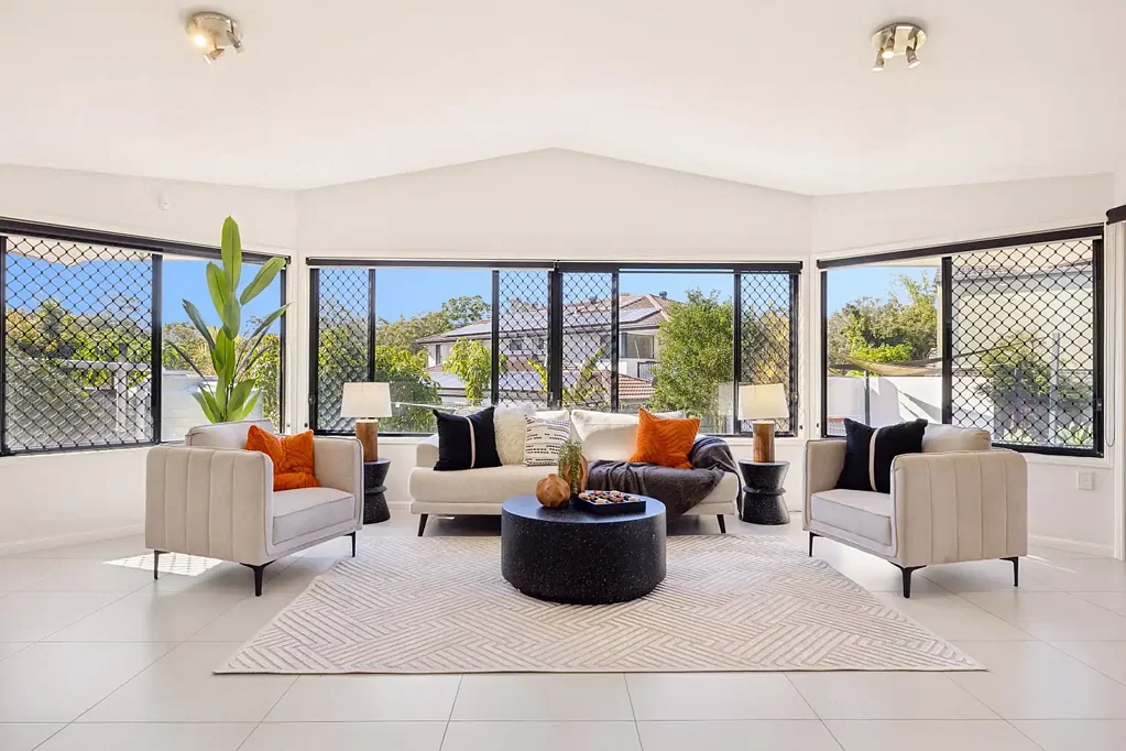 Parkinson 4Zimmer Resort-Style Family Living with Cinema, Pool, Office & Triple Garage