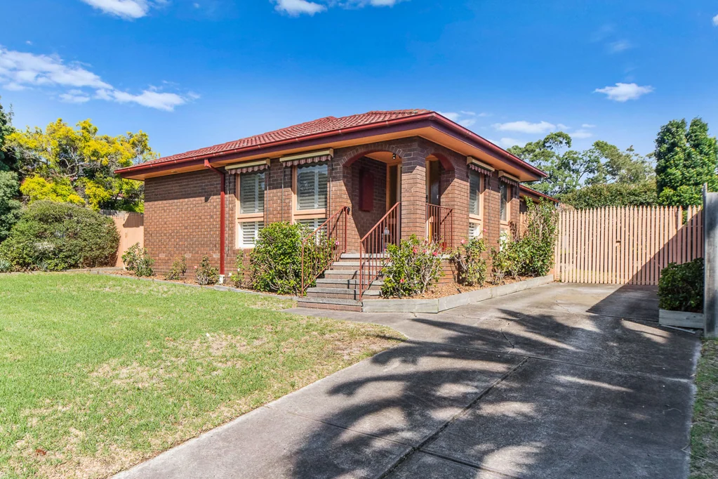 10 Greenshank Court, Carrum Downs, VIC 3201
