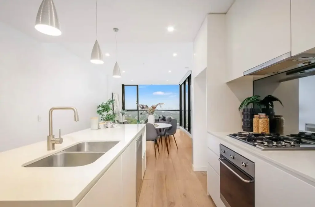 Luxury and Nearly New two bedroom apartment in convenience street.