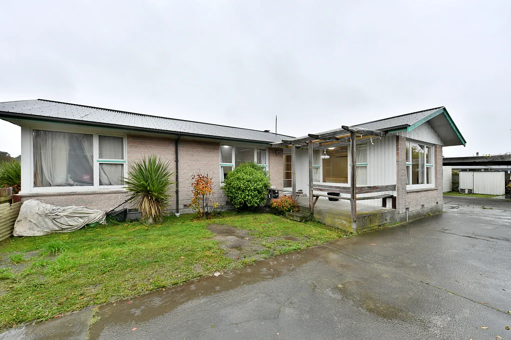 39 Kathleen Crescent, Hornby, Canterbury