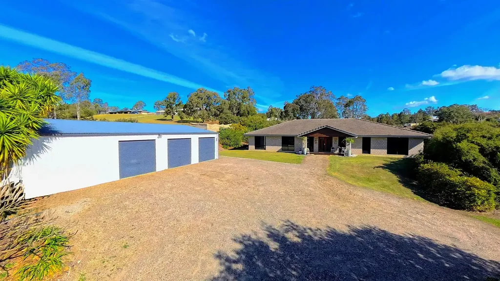South Grafton 4房  ROOM FOR EVERYONE & EVERYTHING - GRAND FAMILY LIVING ON A SPRAWLING R5 ALLOTMENT