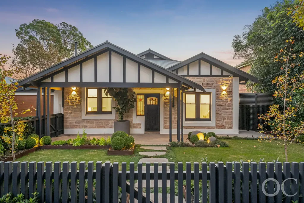 Frewville 5 Slaapkamer Open the Door to a Bungalow Beauty Reimagined for the Best Years