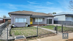 1/116 Hume Street, Echuca