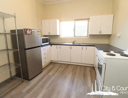 51 Pamela Street, Mount Isa, QLD 4825, 2 ਕਮਰੇ, 1 ਬਾਥਰੂਮ, House