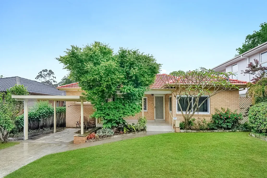 77 Clarke Road, Hornsby, NSW 2077