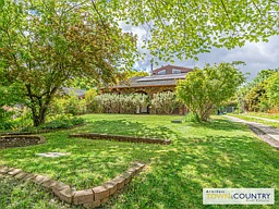 77 Perrott Street, Armidale