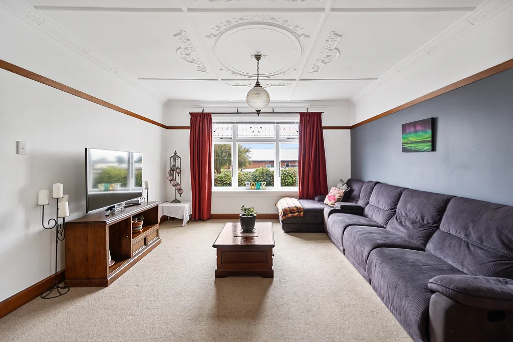 Kensington 4Zimmer Great Starter Opportunity!
