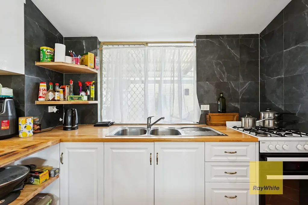 Midvale 4ห้องนอน 4x1 ON 847SQM, WITH WORKSHOP!