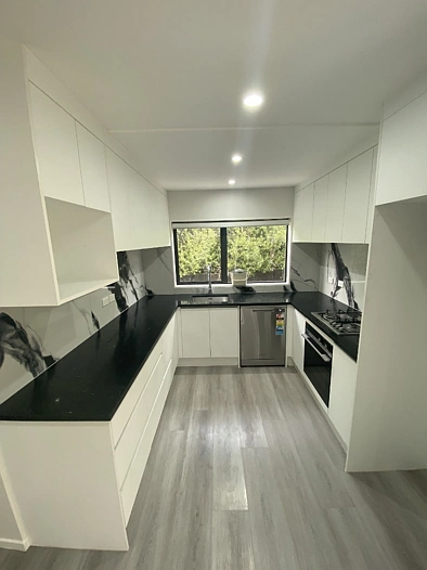 PAPAKURA, 4 BEDROOM