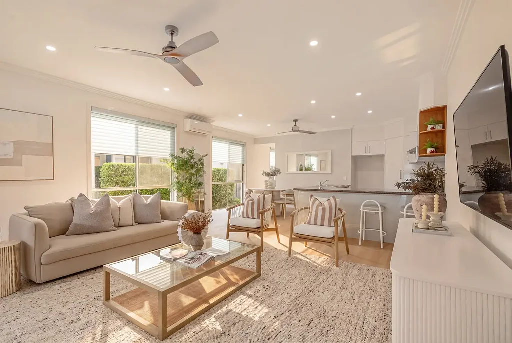 Paradise Point 3ห้องนอน A Coastal Retreat Designed for Effortless Living & Entertaining